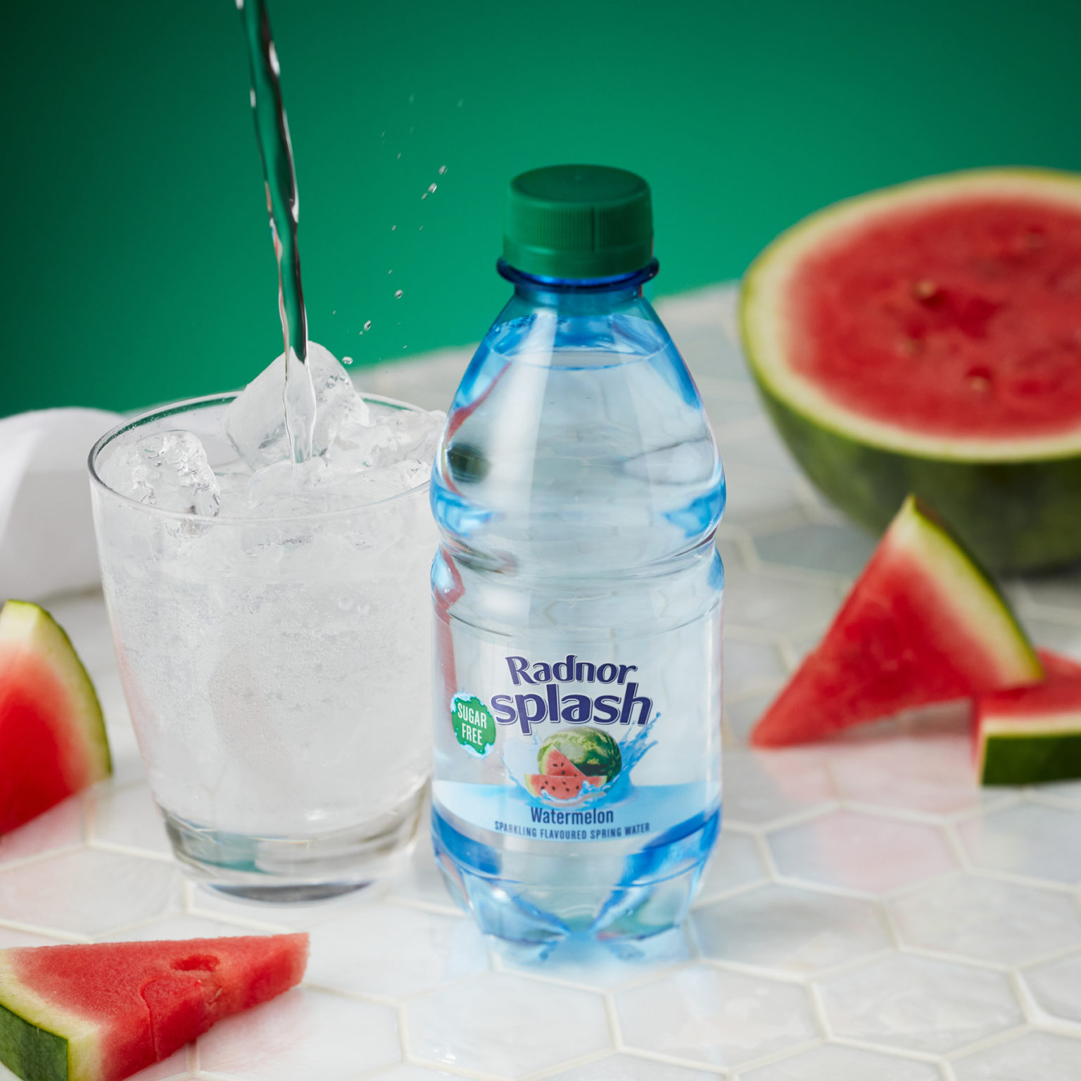 splash-sparkling-watermelon-buy-online-from-radnor-hills