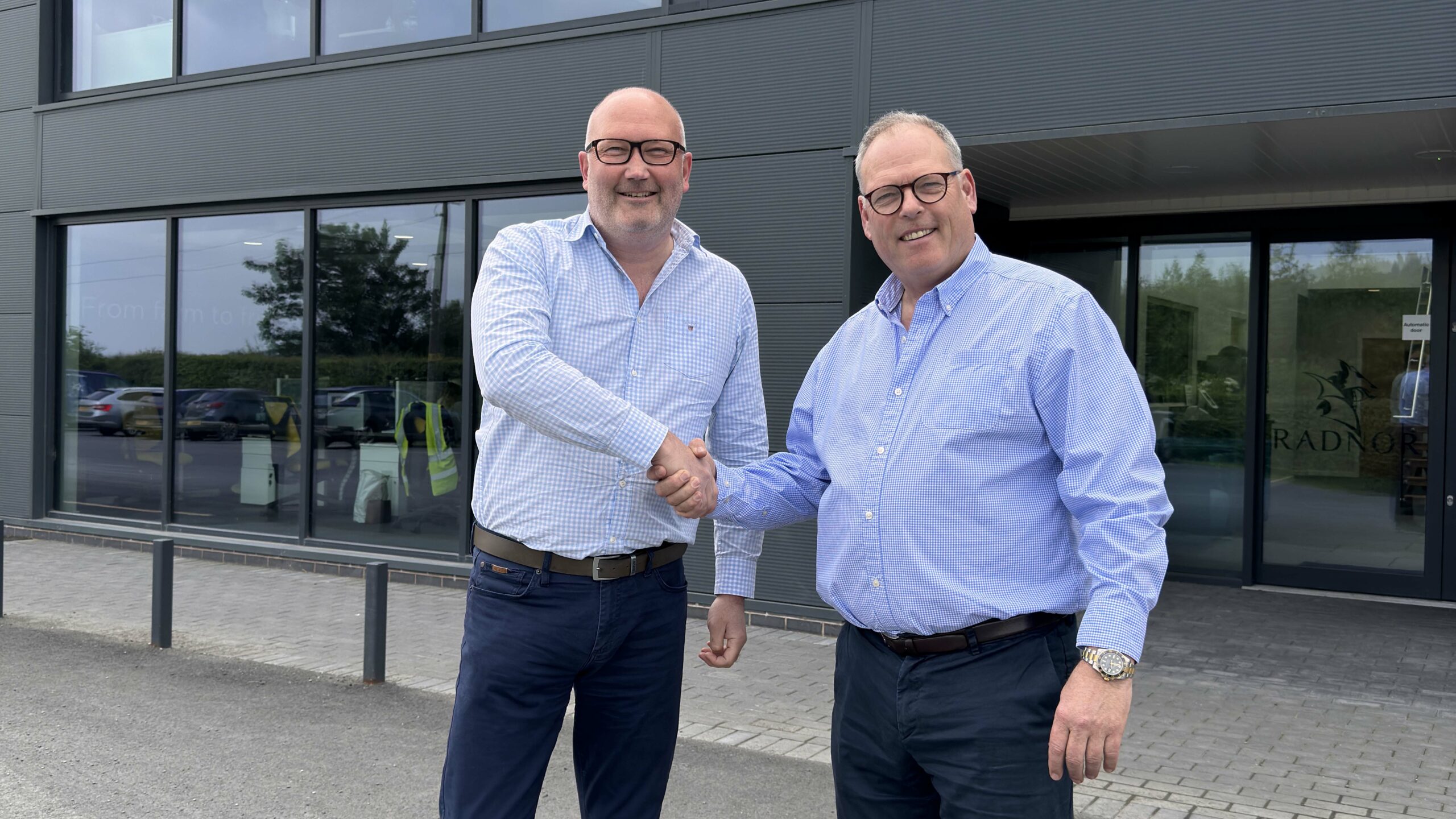 Simon Knight Joins as Managing Director